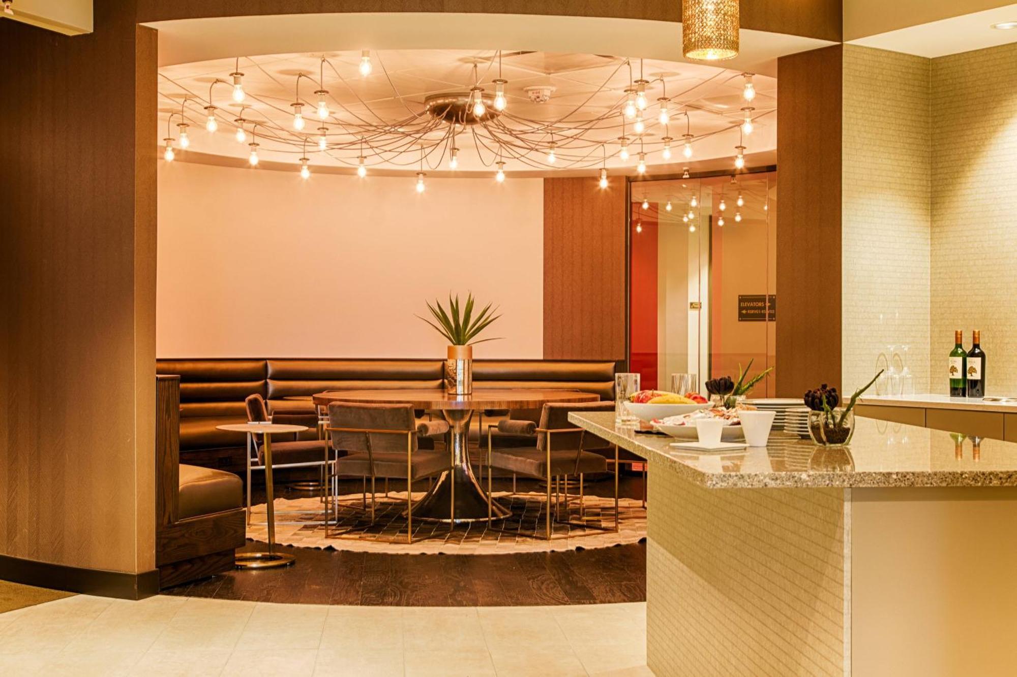 Metropolitan At The 9, Autograph Collection Hotel Cleveland Bagian luar foto